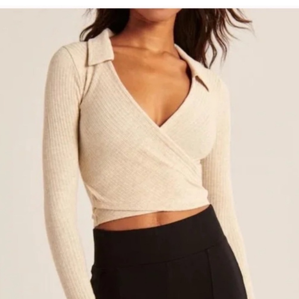 Abercrombie and Fitch Ribbed Wrap Long Sleeve Shirt XS
